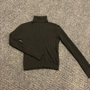 Bloomingdales 100% Cashmere turtleneck sweater!!